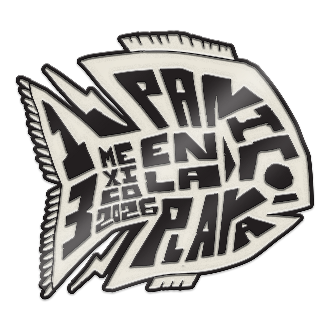 Panic en la Playa Trece Fishwater Pin