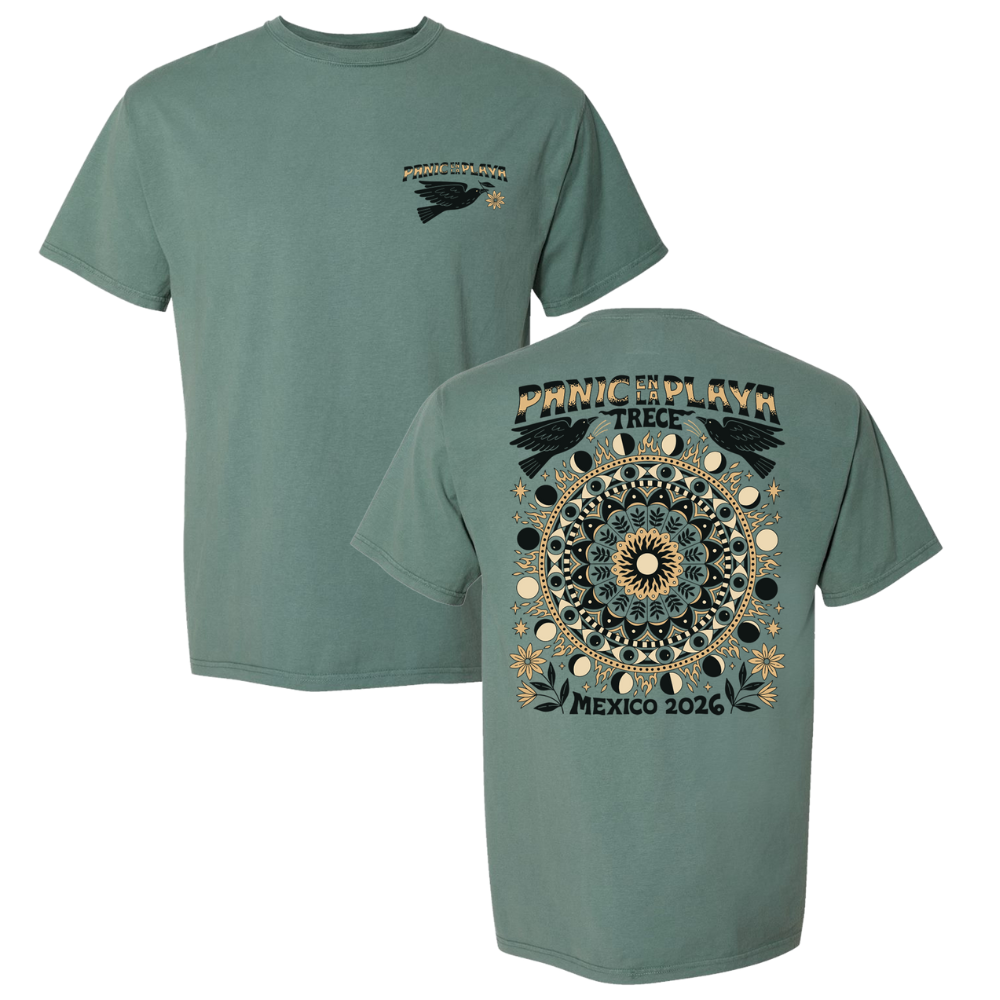 Panic en la Playa Trece Superstition Unisex T-Shirt